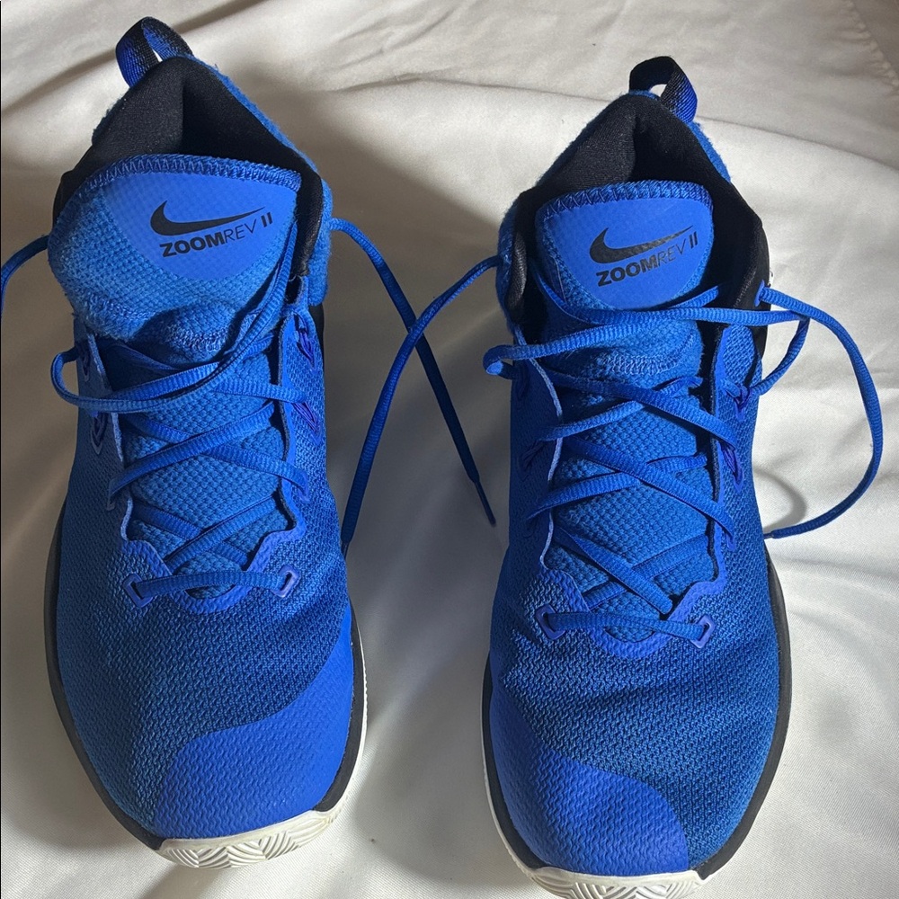 Men’s Nike Zoom rev  2 basketball shoes size 14
